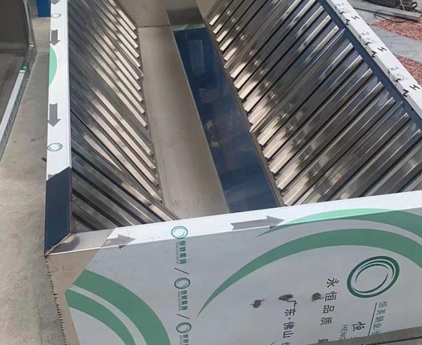 風管加工廠：国产在线观看一区二区三区不鏽鋼油煙罩-3